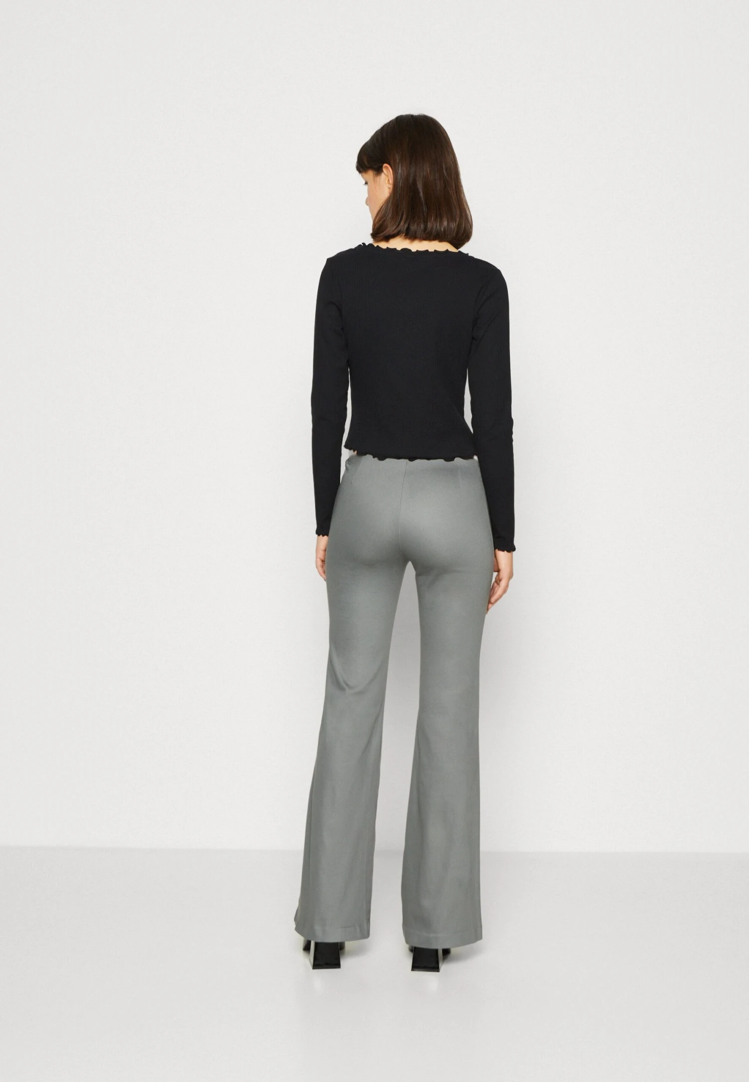 Monki Pantalones - Grey - Imagen 3