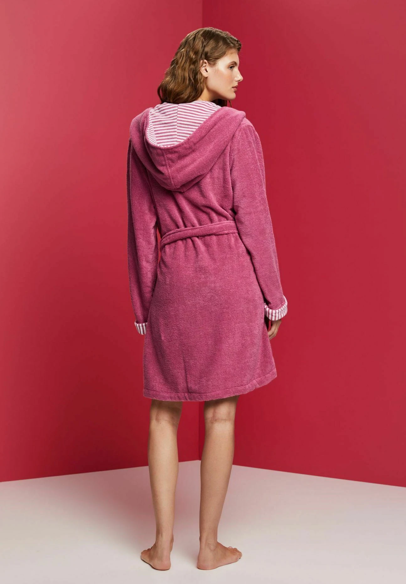 ESPRIT Mit Streifen - Albornoz - Blackberry - Imagen 3