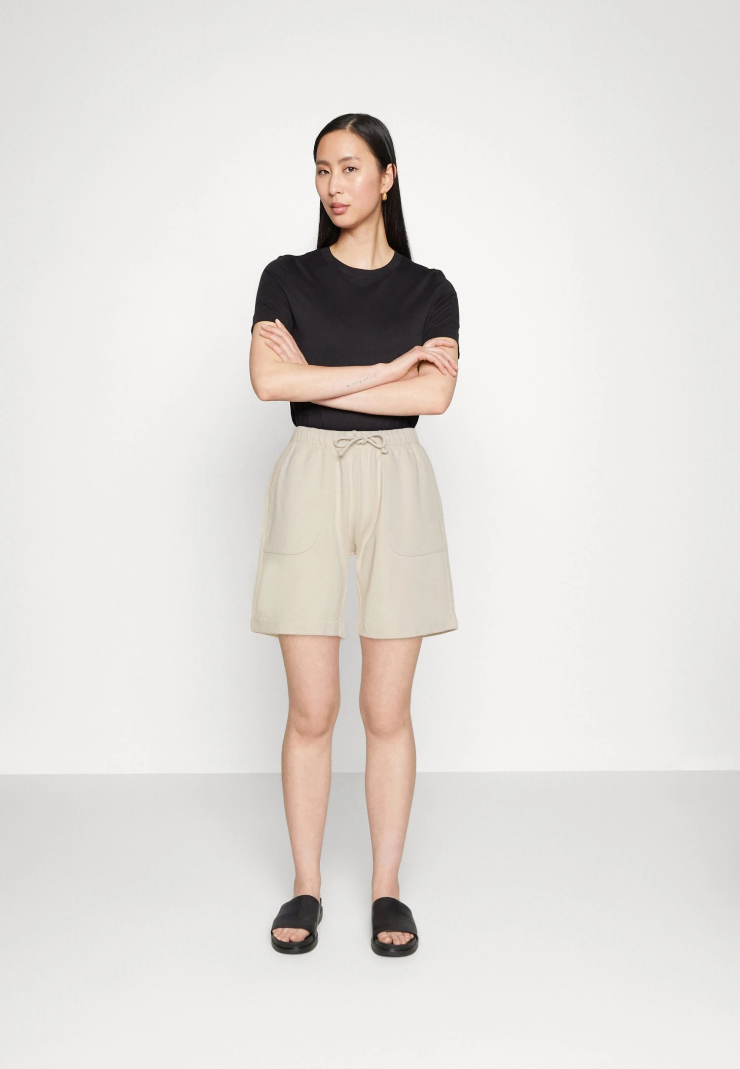 Marc O'Polo Shorts - Soft Taupe - Imagen 2