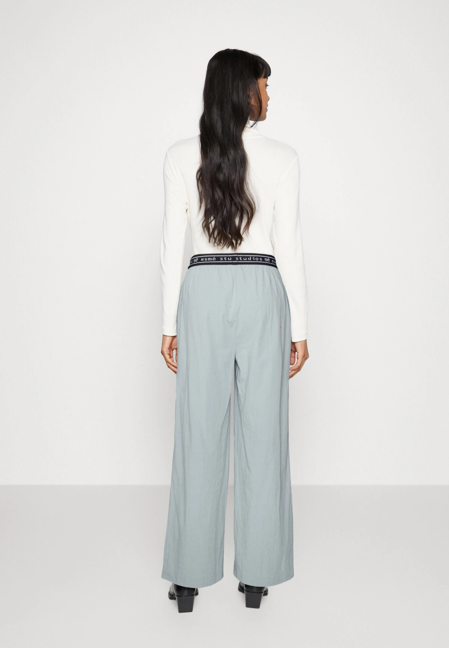 Esmé Studios Ruby Pants - Pantalones - Blue Fog - Imagen 3