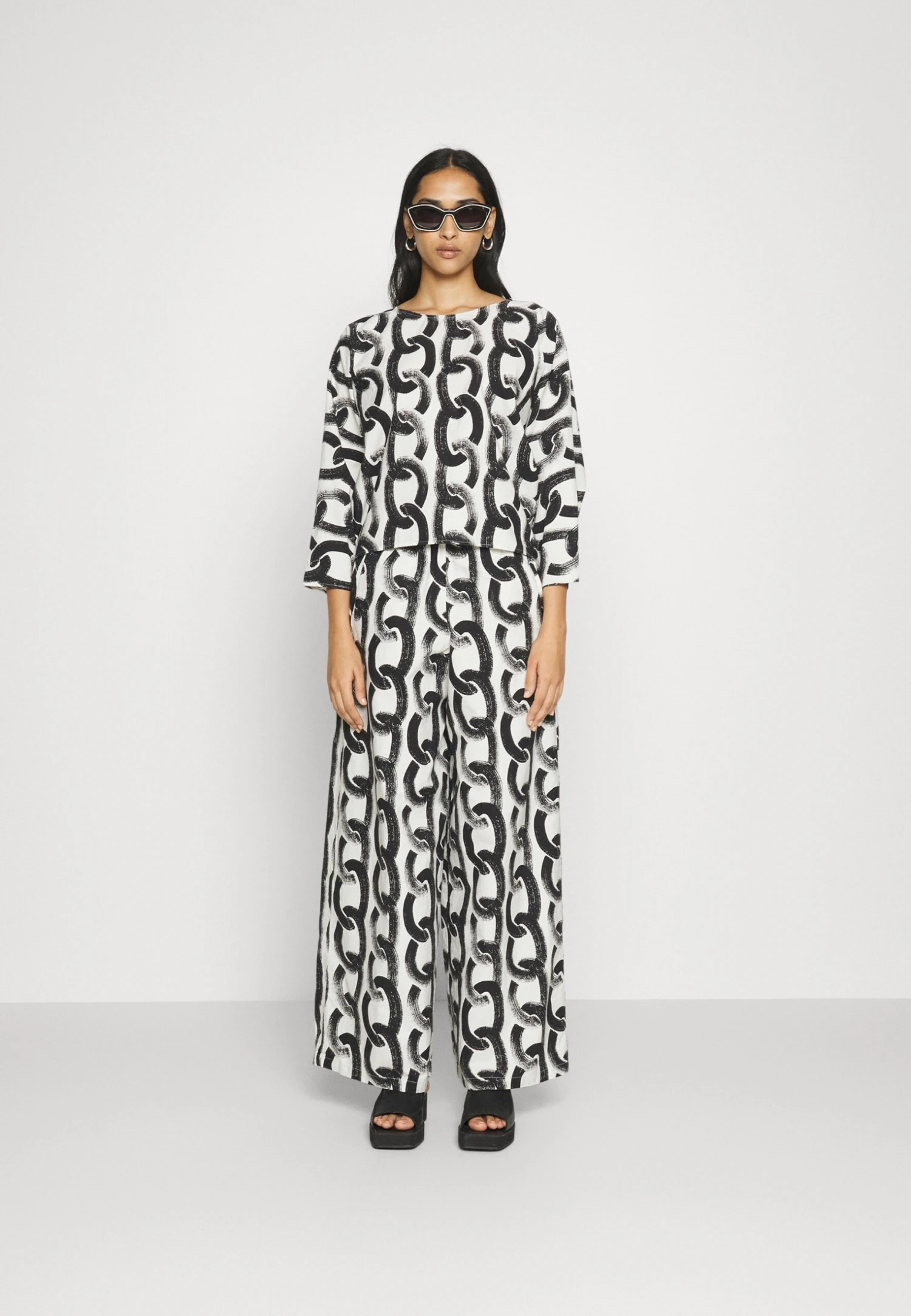 DRYKORN Ceiling - Pantalones - Black - Imagen 2