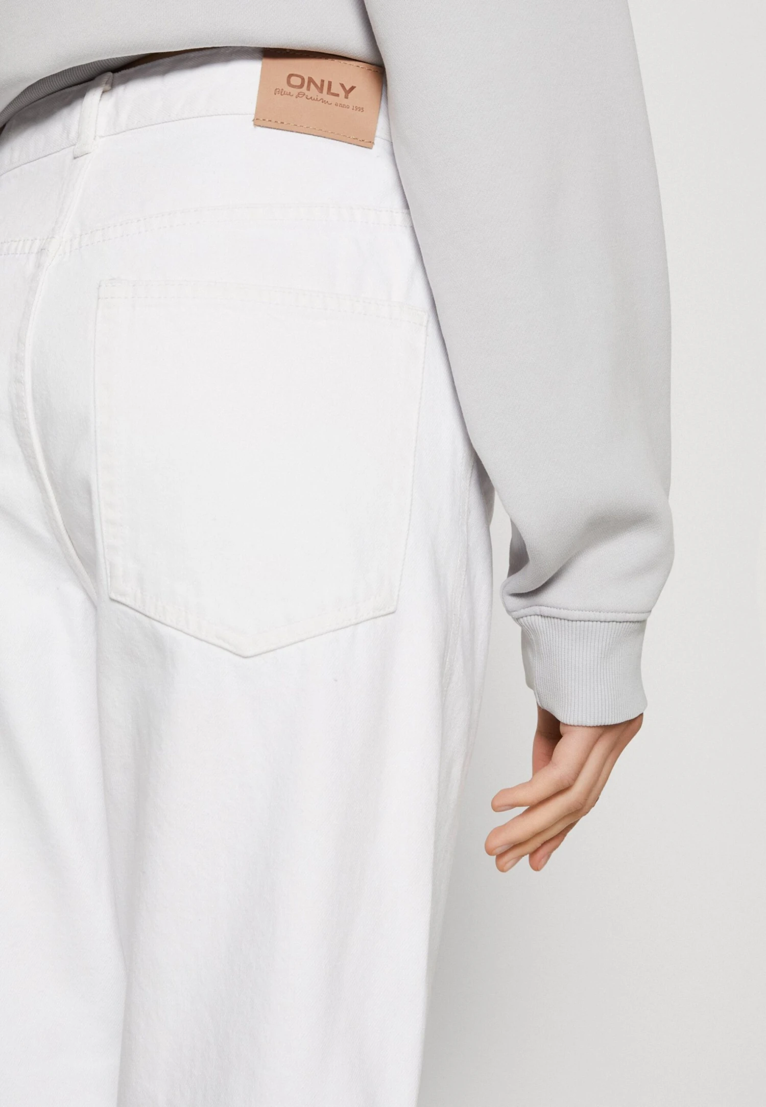 ONLY Onltokyo Carrot - Vaqueros Boyfriend - White Denim - Imagen 4