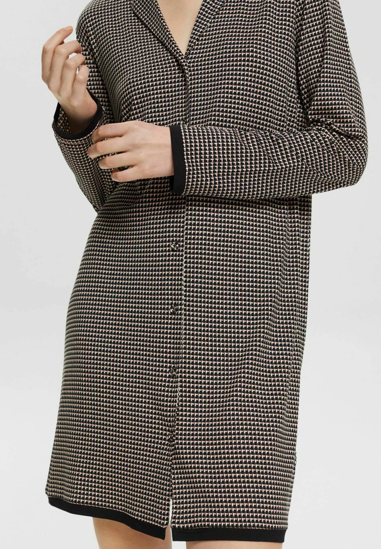 ESPRIT Camis贸n - Black - Imagen 4