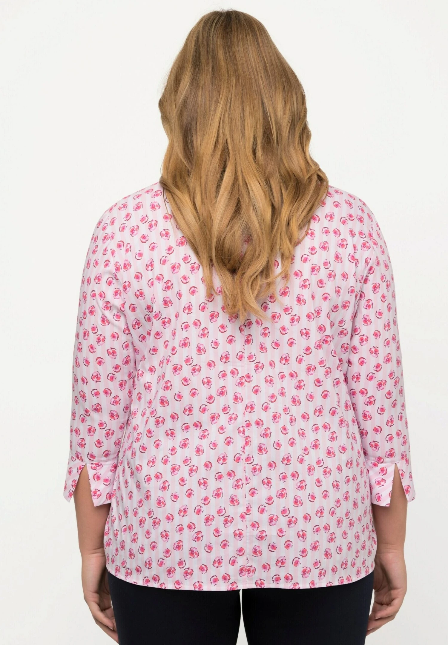 Ulla Popken Dans Un Imprimé À Fleurs Et À Rayures Col Jabot Et Ma - Camisa - Blanc Neige - Imagen 3