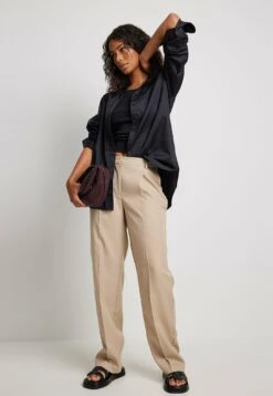 NA-KD Pantalones - Taupe