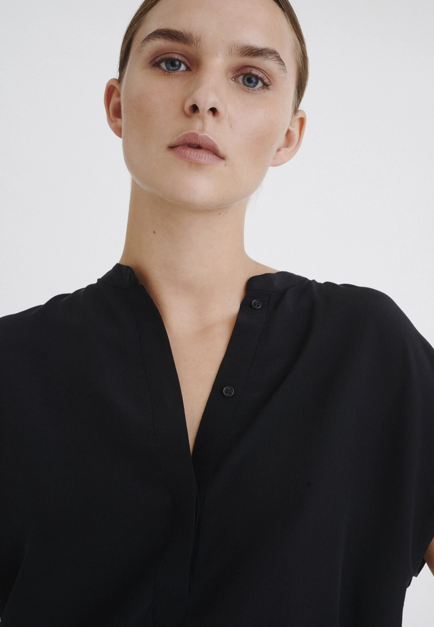 InWear Lucie Premium - Blusa - Black - Imagen 4