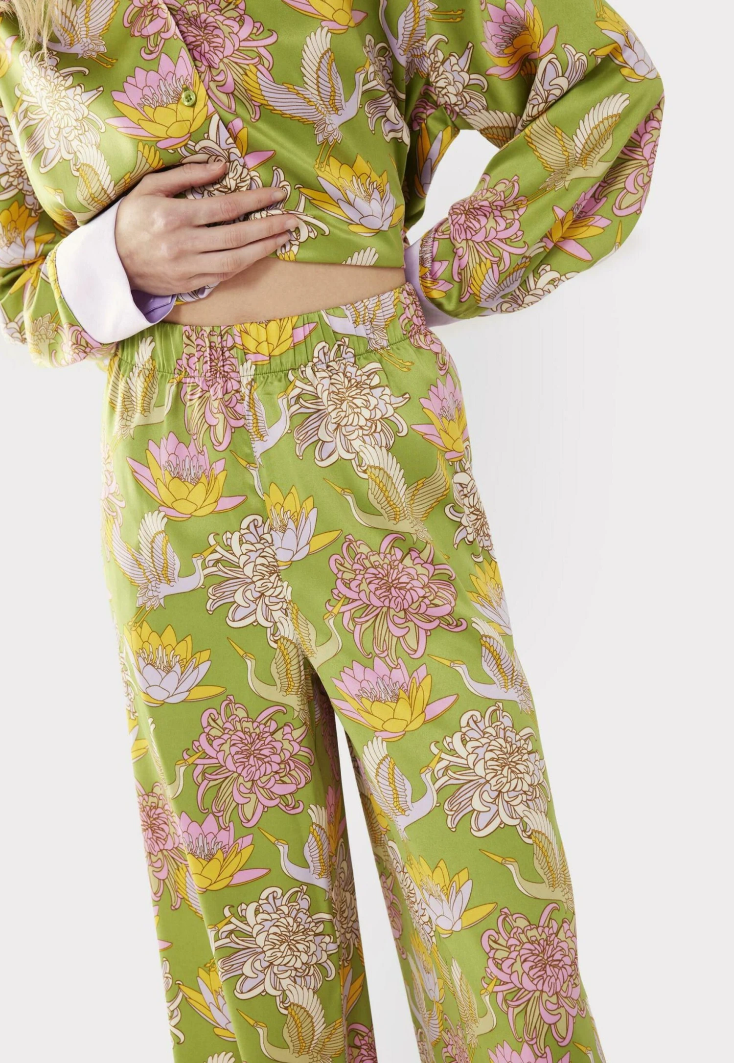 Lotus Crane Print Wide - Pijama - Olive - Imagen 6