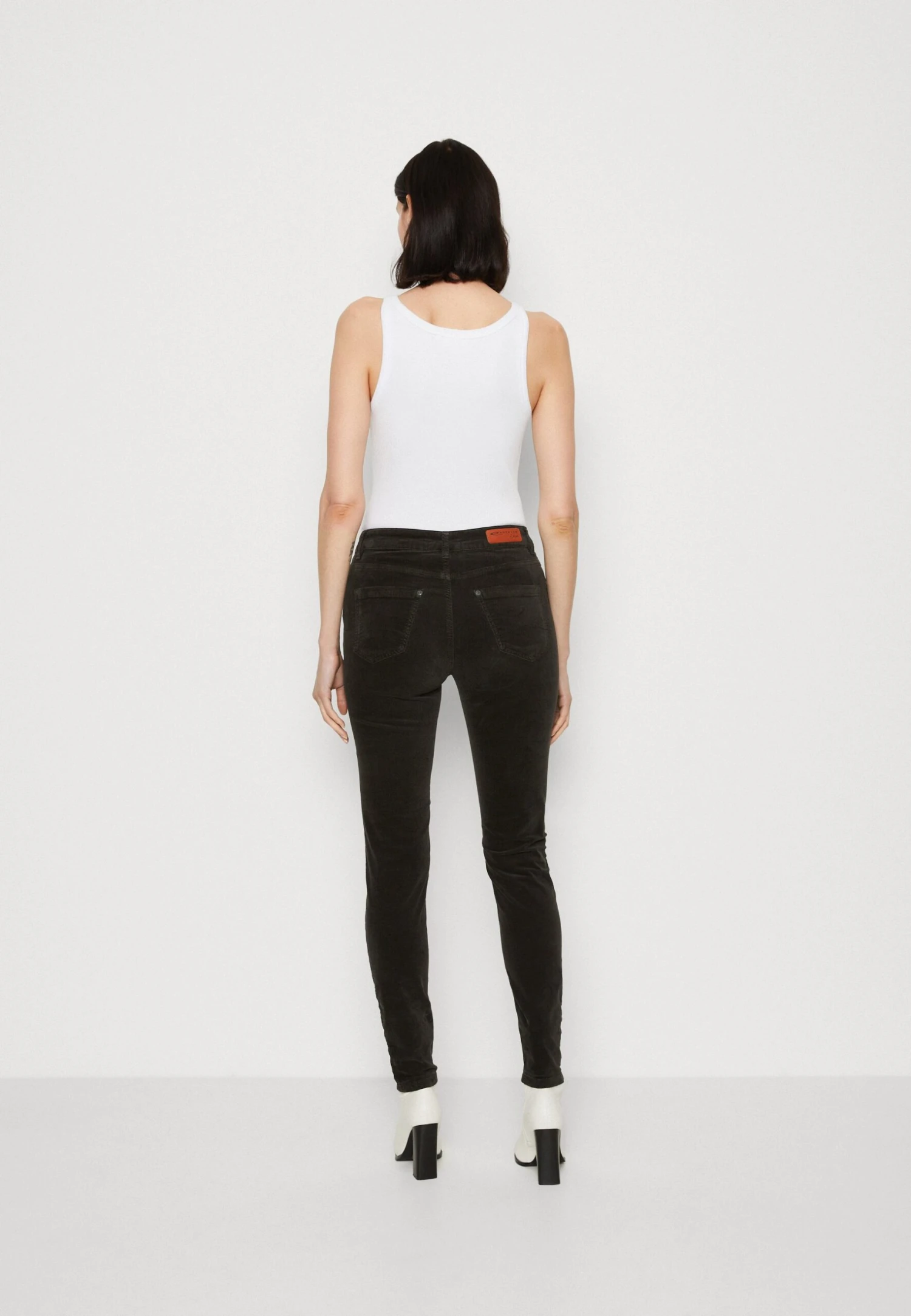 Velvet Skinny - Pantalones - Grey Green - Imagen 3