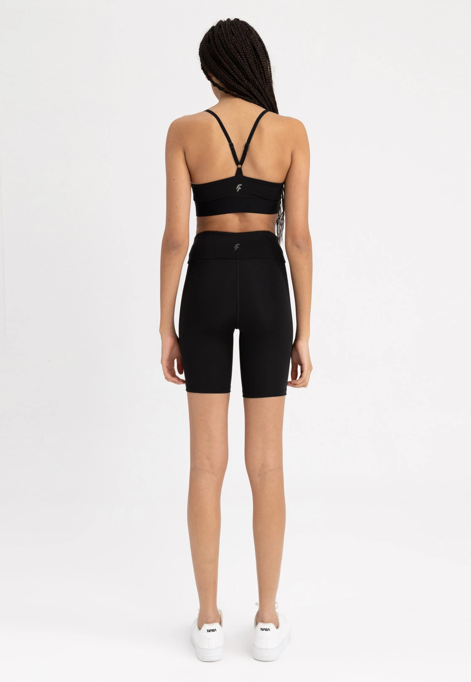 DeFacto Biker- Shorts - Black - Imagen 3