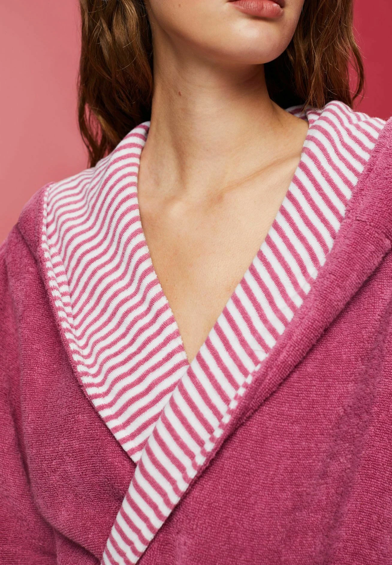 ESPRIT Mit Streifen - Albornoz - Blackberry - Imagen 4