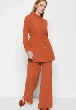 Modest Two Piece Set - Pantalones - Brown