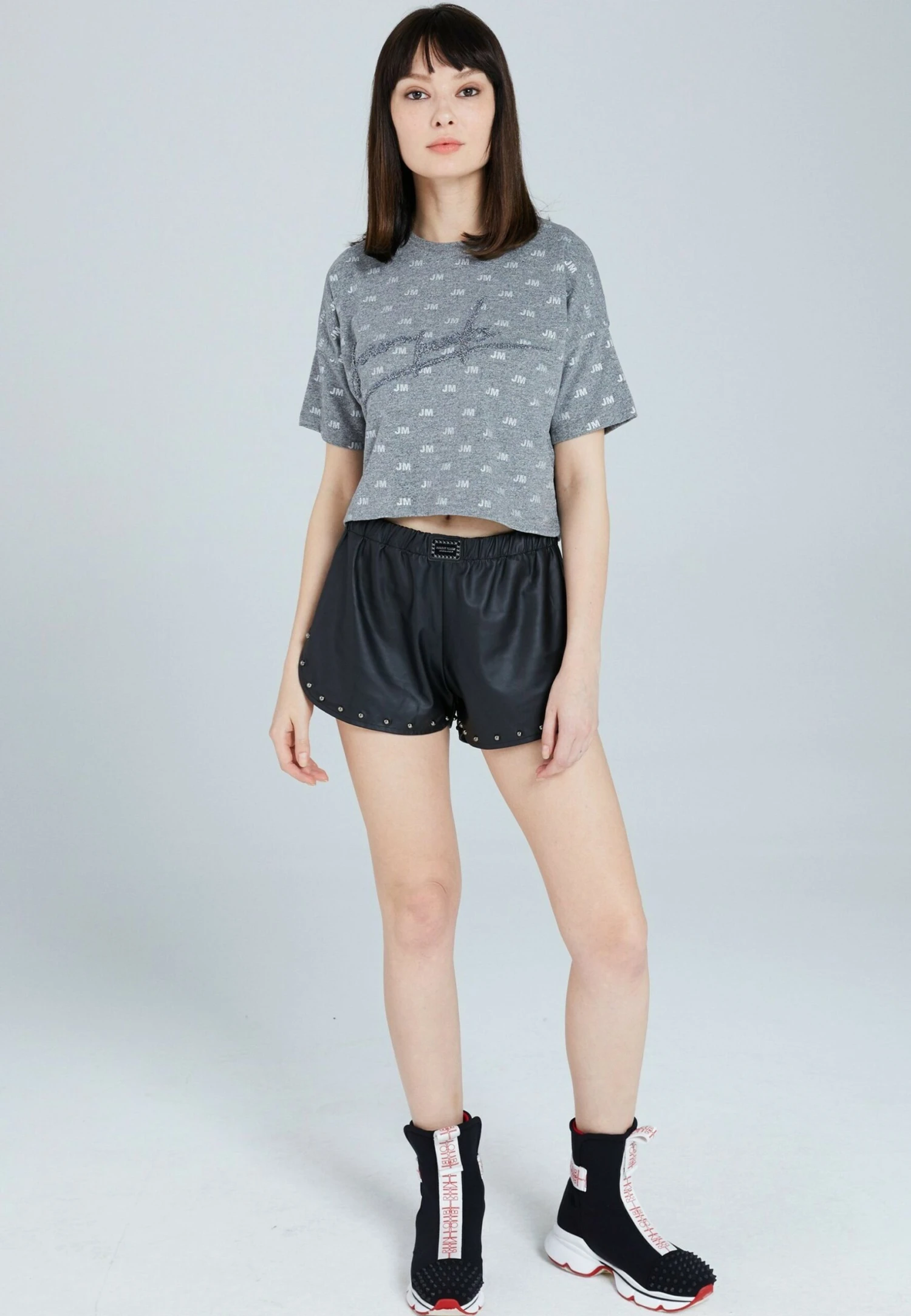 Regular Fit Cunigund - Shorts - Schwarz - Imagen 2