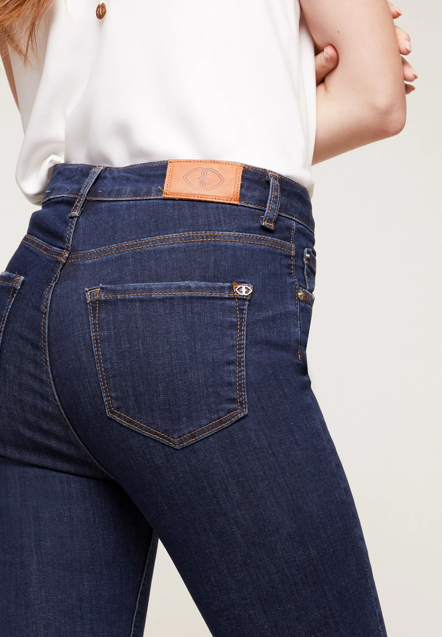 Vaqueros A Campana - Blu - Imagen 3