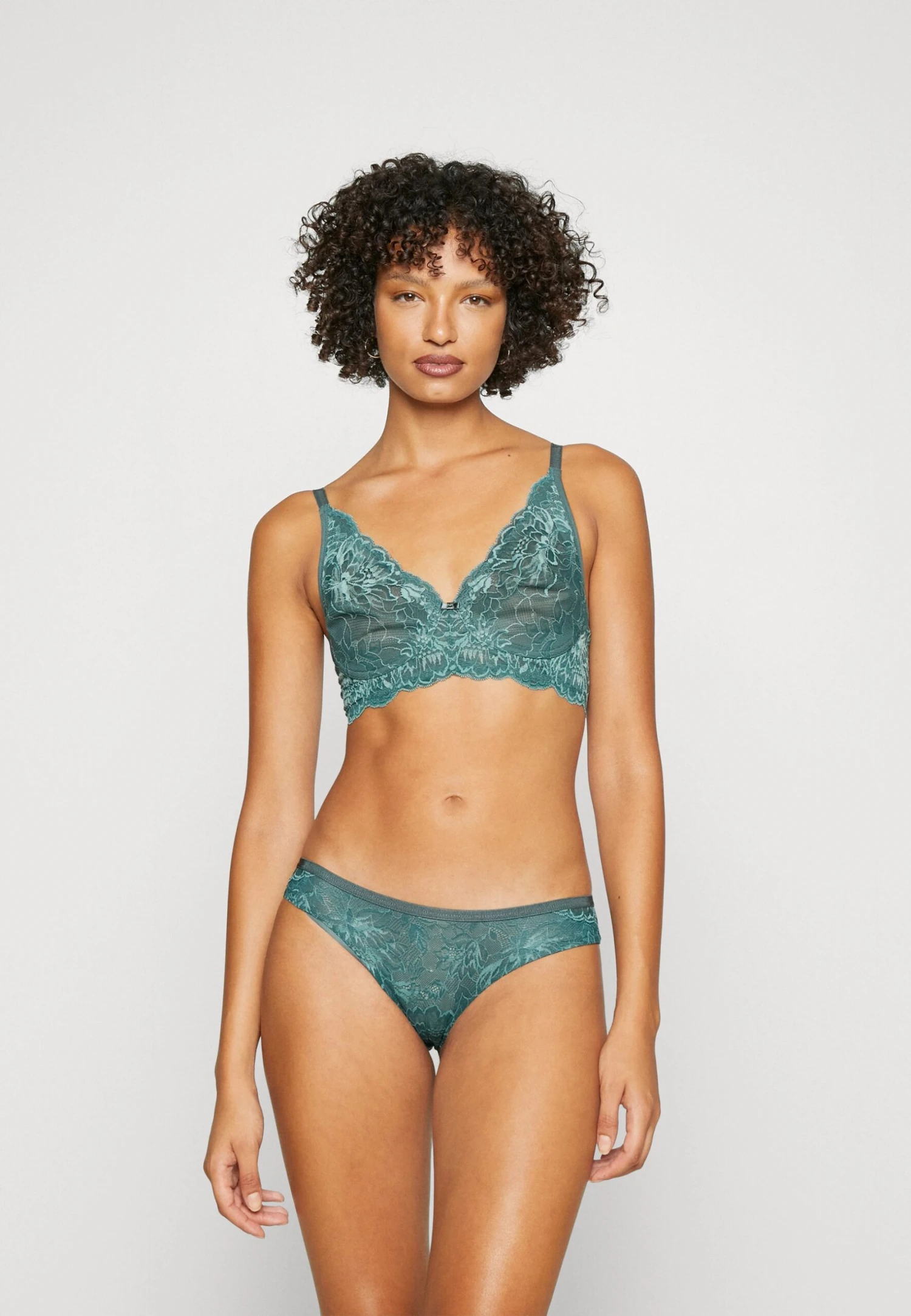 Triumph Amourette Charm Brazilian - Braguitas - Smoky Green - Imagen 2