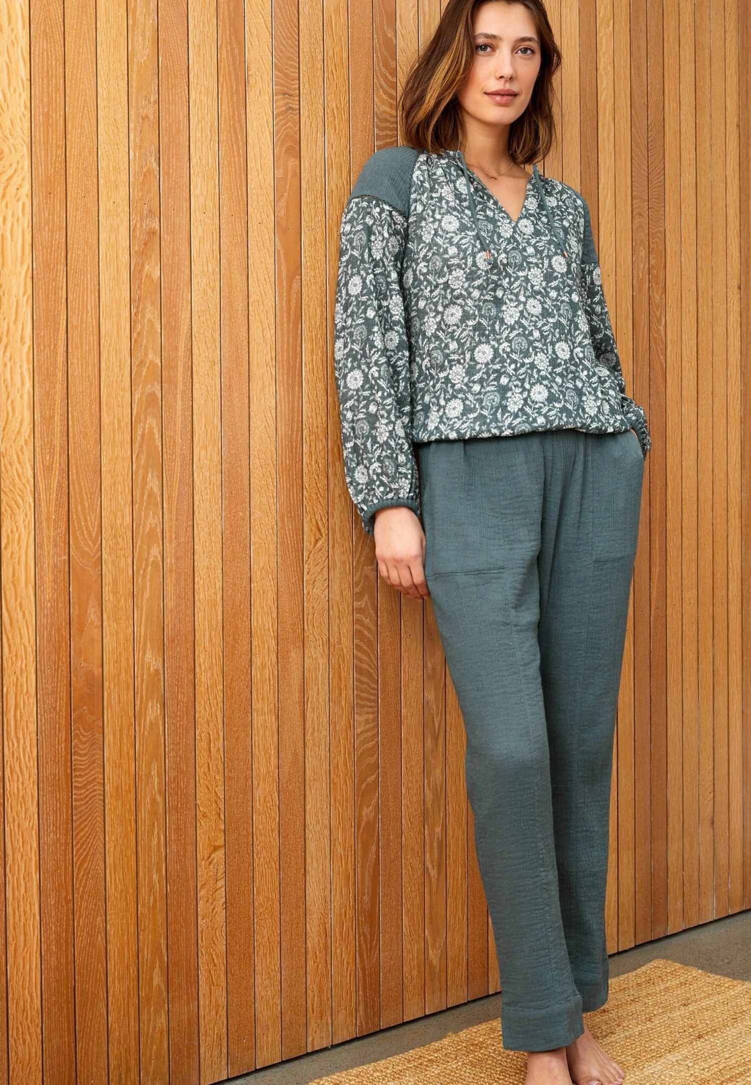 Next Crinkle Bubble Hem Long Sleeve Standard - Blusa - Green