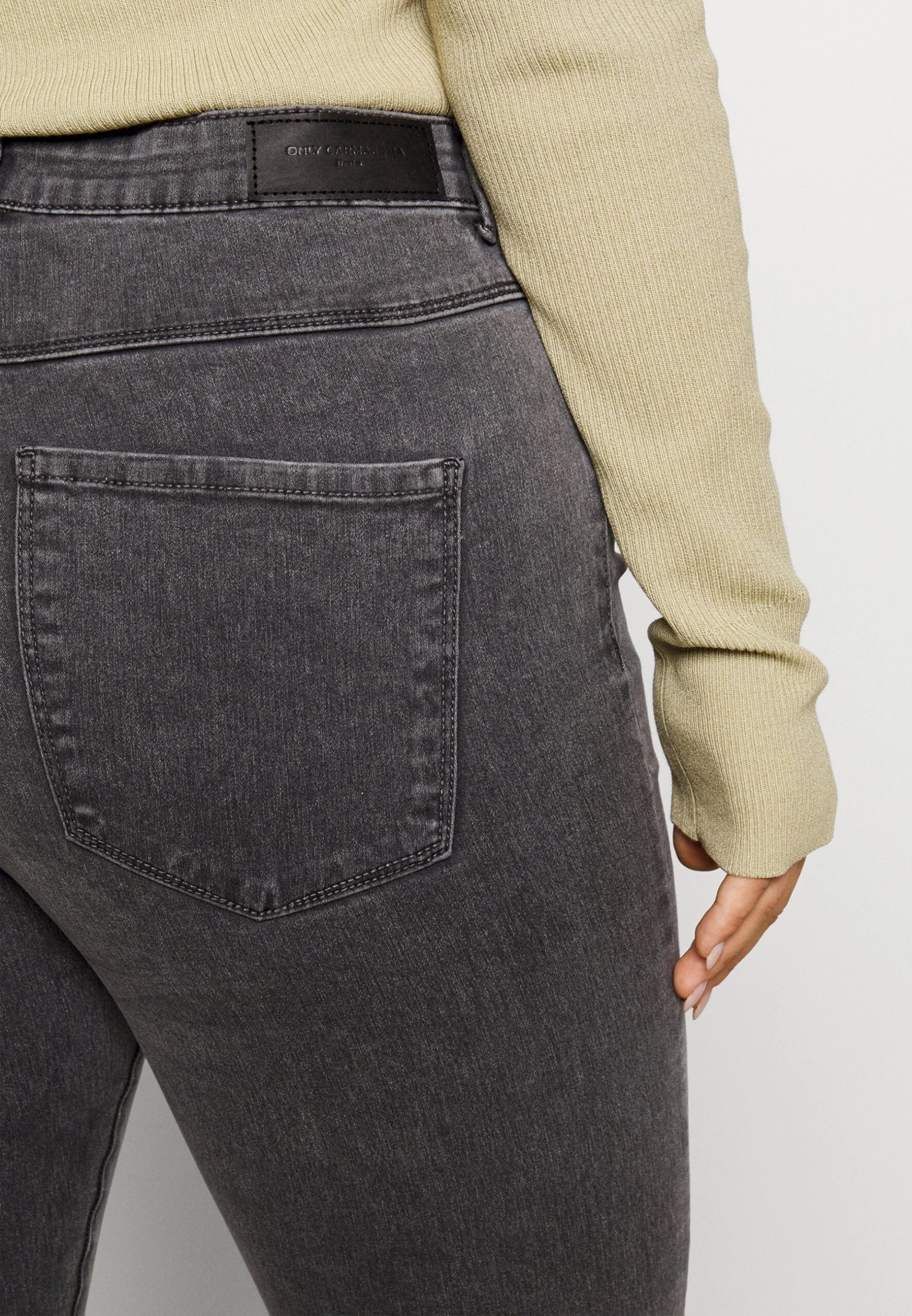 ONLY CARMAKOMA Carthunder Life - Vaqueros Pitillo - Medium Grey Denim - Imagen 5