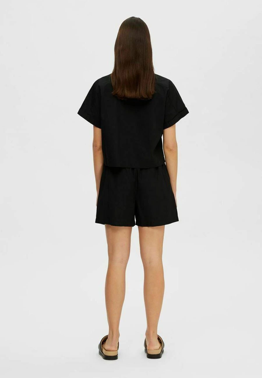 Selected Femme Kurzarm Cropped - Camisa - Black - Imagen 3