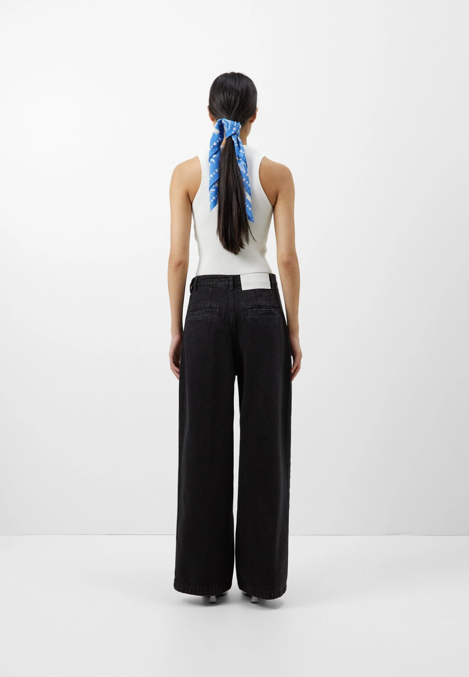 Adidas Originals X Ksenia Schnaider 3 Stripe - Vaqueros Boyfriend - Medium Black Denim - Imagen 3