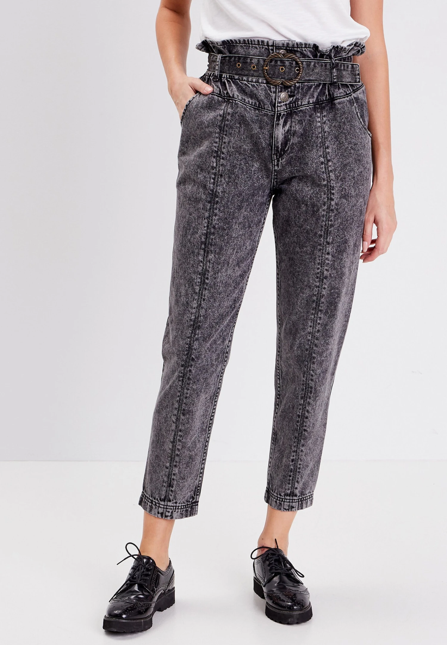 Slouchy Mit Gürtel - Vaqueros Boyfriend - Denim Snow Noir - Imagen 4