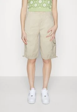 BDG Urban Outfitters Board - Shorts - Cream